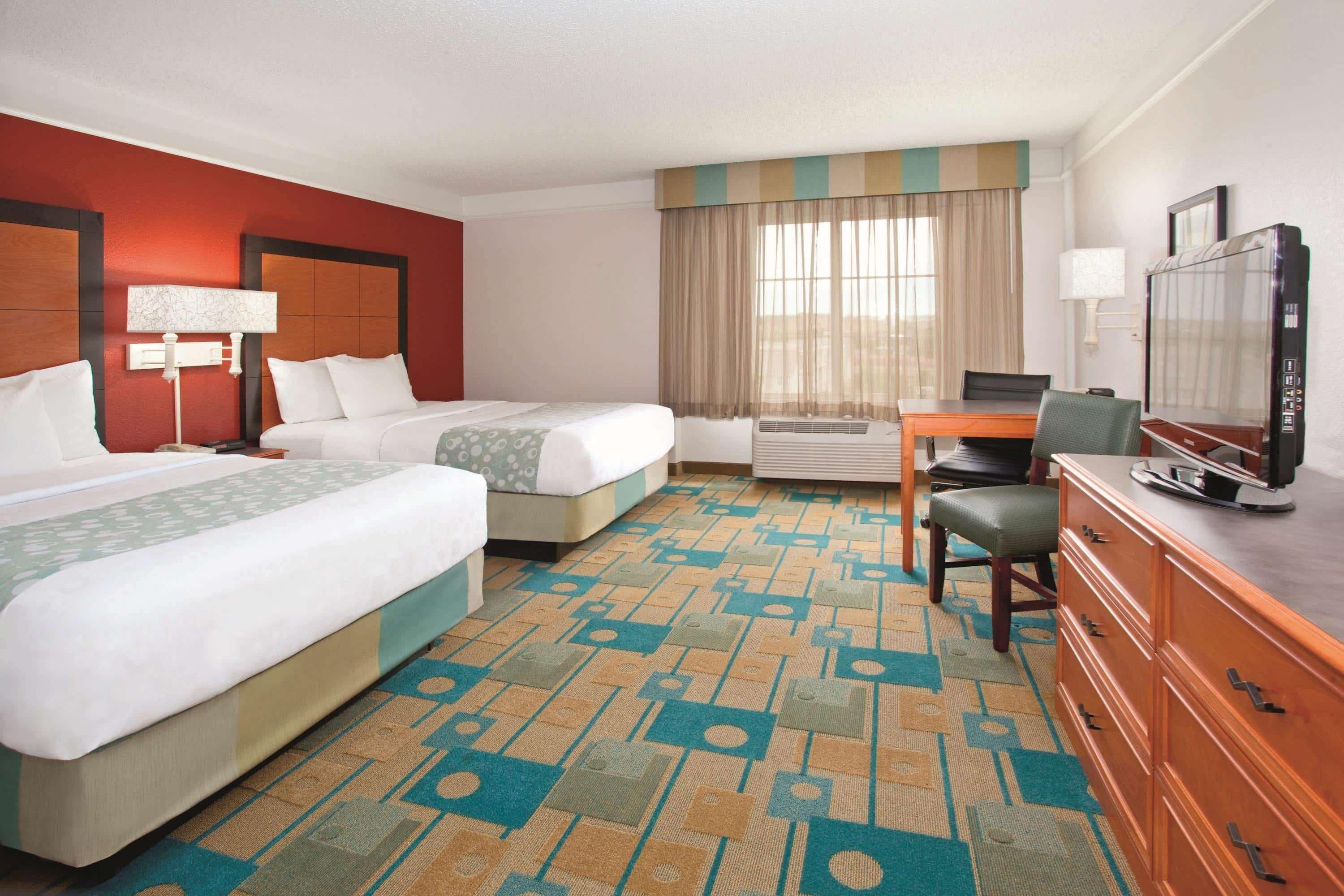 La Quinta By Wyndham Colorado Springs South Airport Hotel Ngoại thất bức ảnh