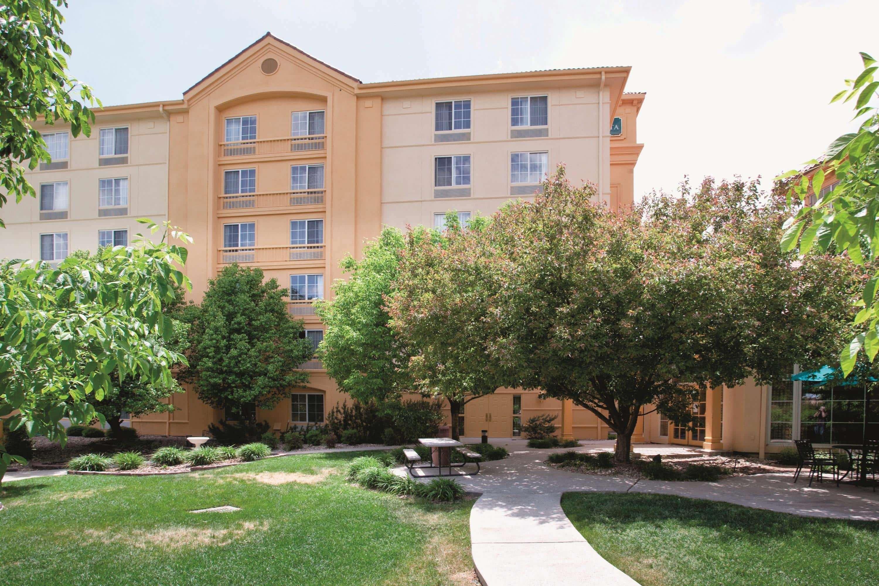 La Quinta By Wyndham Colorado Springs South Airport Hotel Ngoại thất bức ảnh