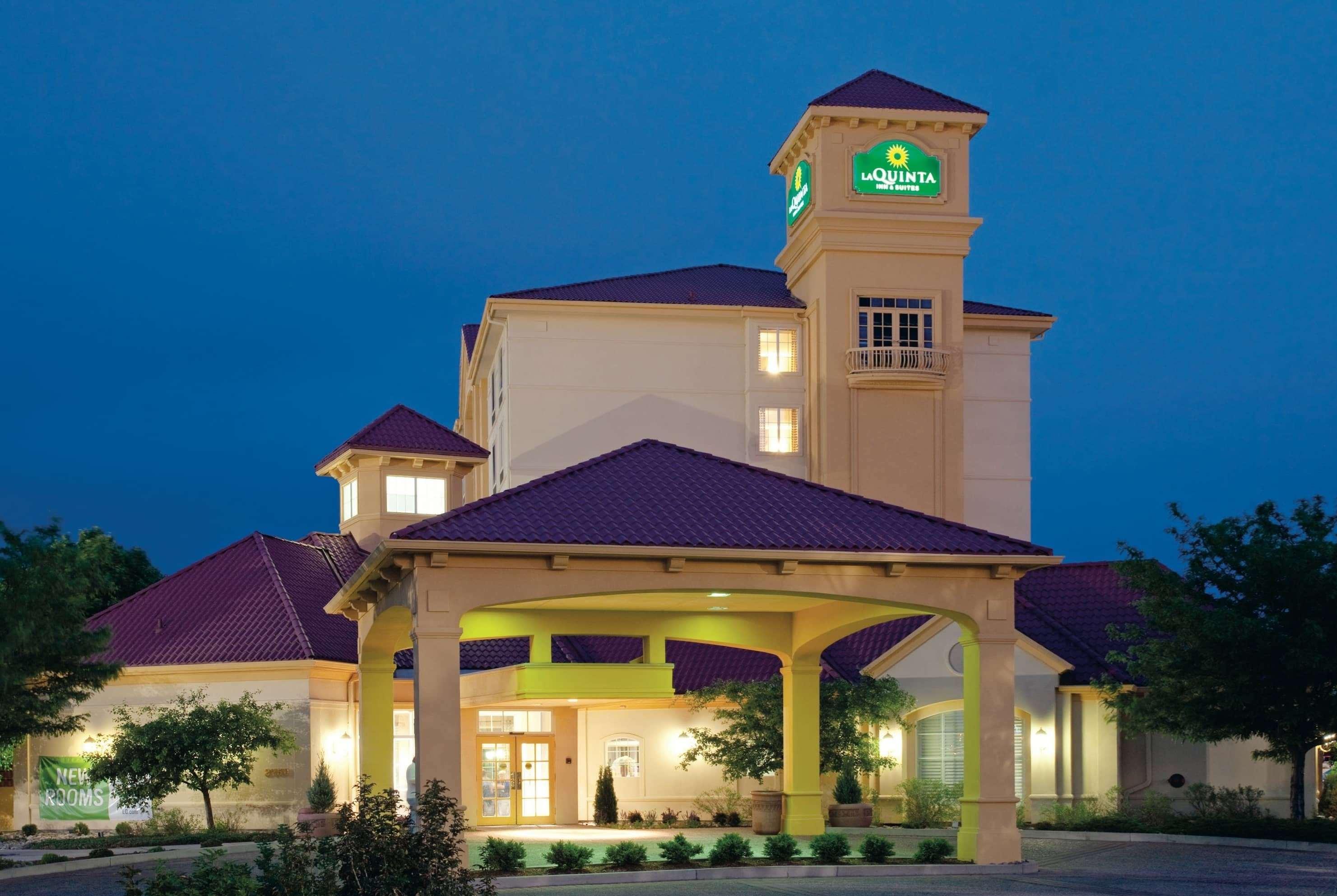 La Quinta By Wyndham Colorado Springs South Airport Hotel Ngoại thất bức ảnh
